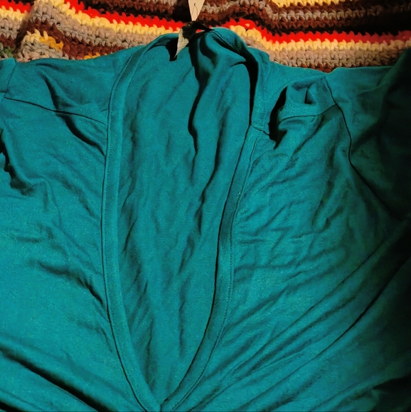 🔹Lane Bryant Fitted Short Flutter Sleeve V-Neck Drawcord-Front - Picture 7 of 8